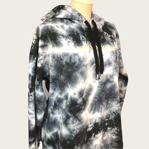 Black & White DIVIDED Oversized Tie-Dye Hoodie